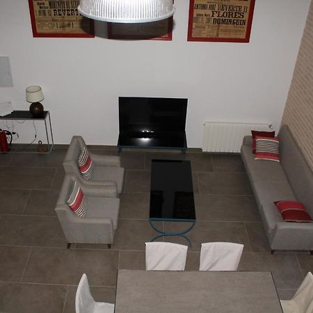 Cozy & Modern Apartment Hombre De Piedra إشبيلية المظهر الخارجي الصورة